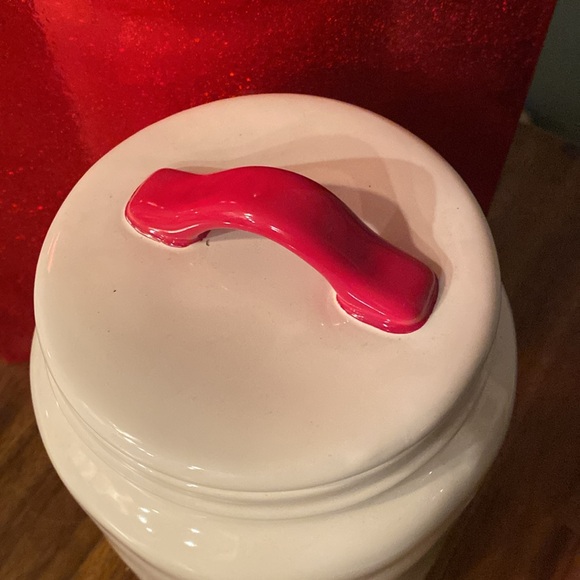 Rae Dunn canister - America the Beautiful - Picture 3 of 6